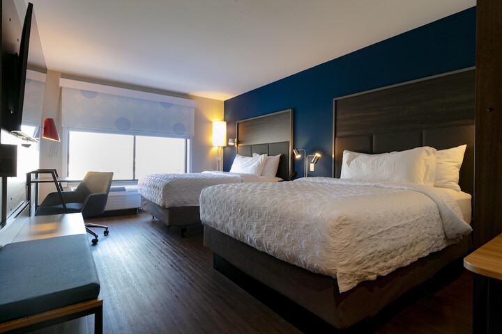 Room 4 of 22