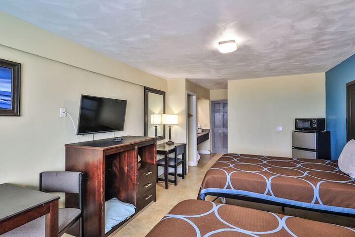 2 Double Beds (18 of 59)