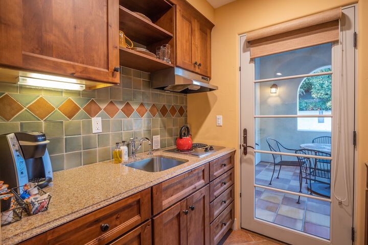 Private kitchenette