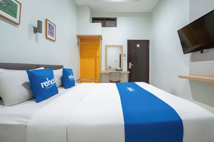 Room 9 of 40