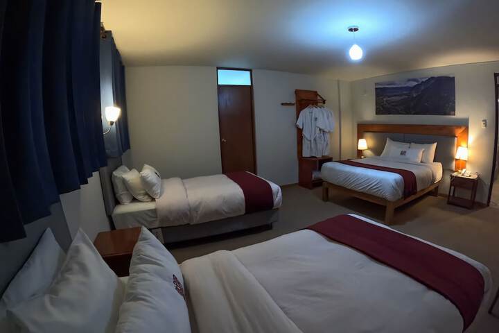 Room 9 of 20
