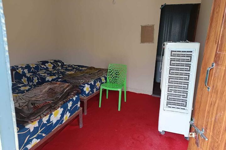 Room 2 of 11