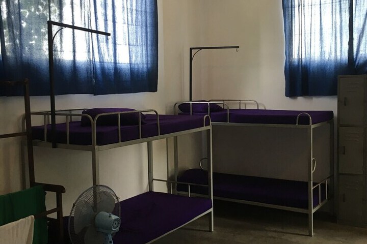 Room 10 of 29
