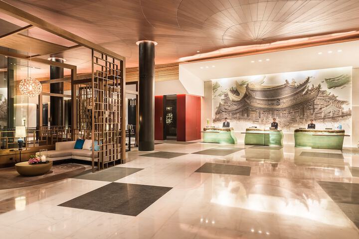 Hotel Interior 4 of 104