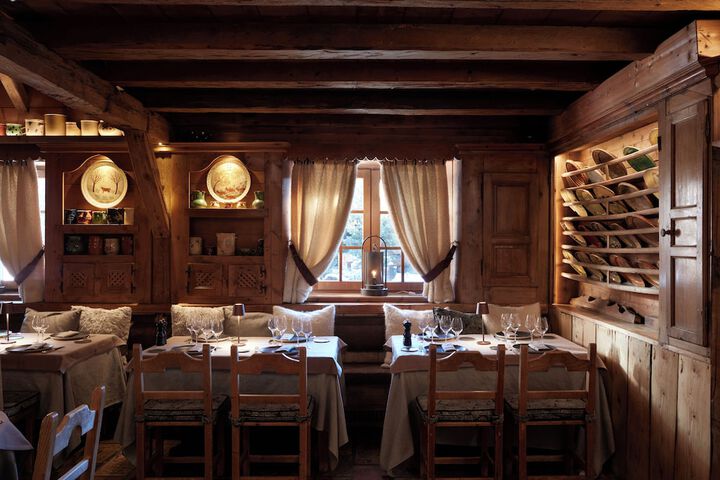Dining 115 of 156