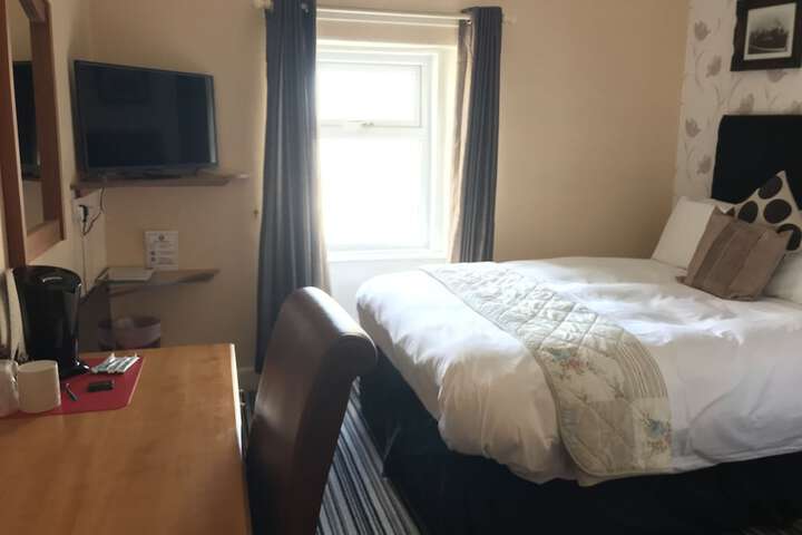 Room 10 of 49