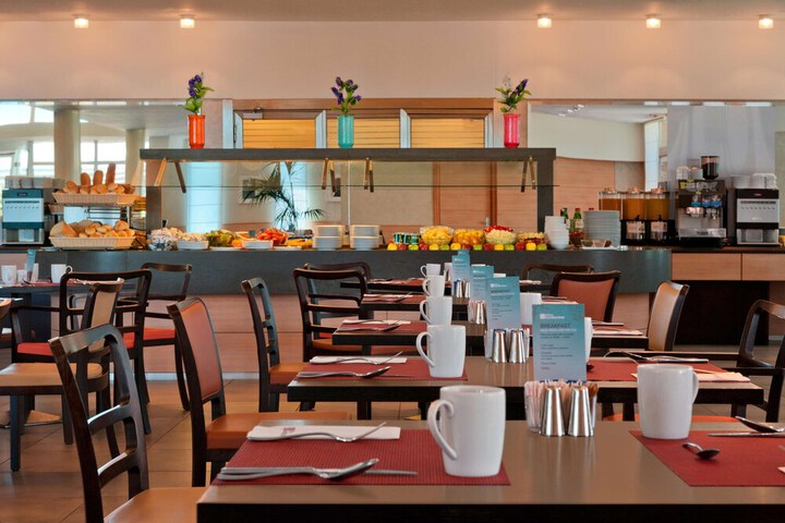 Dining Photos