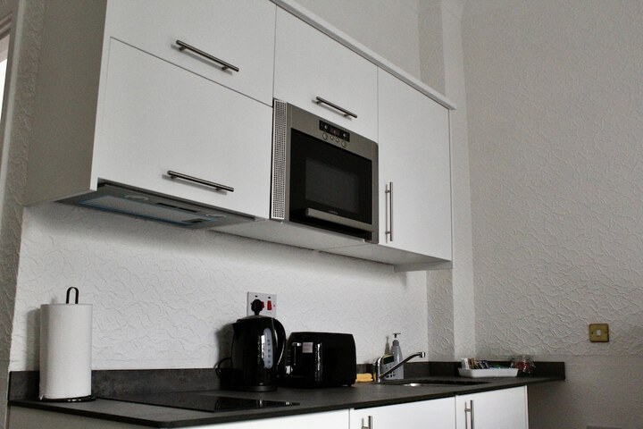 Room 15 of 40
