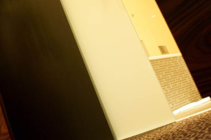 Room 25 of 50