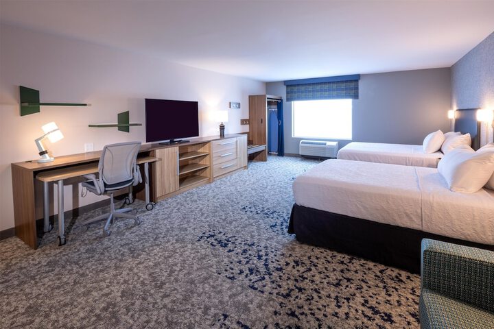 Room 7 of 52