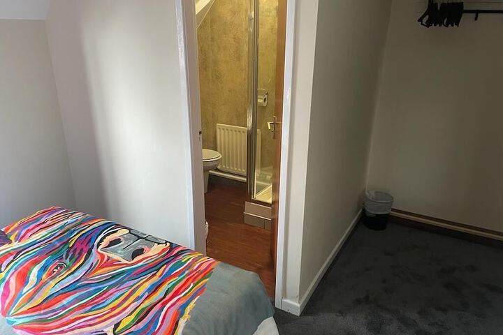 Room 43 of 57