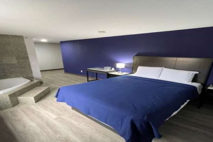 Room 3 of 13