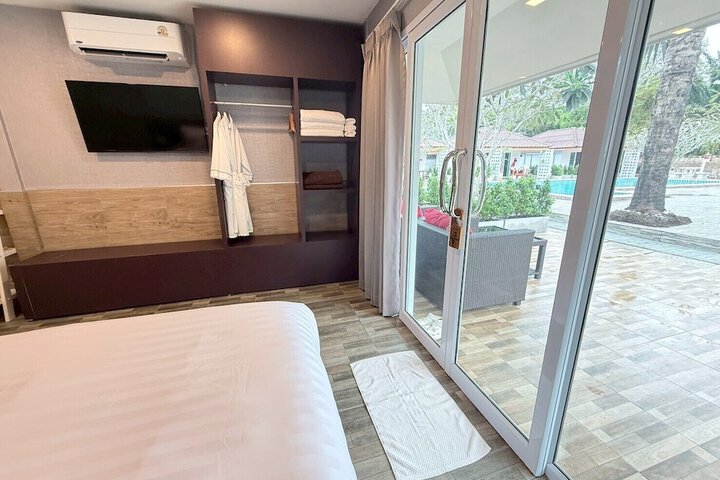 Room 12 of 44