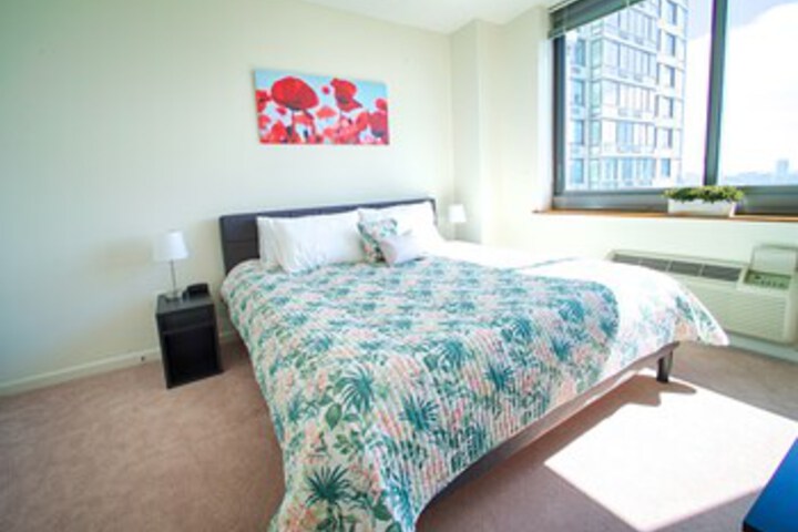 Room 169 of 246