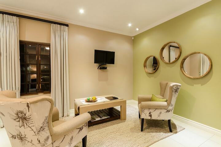 Room 21 of 76