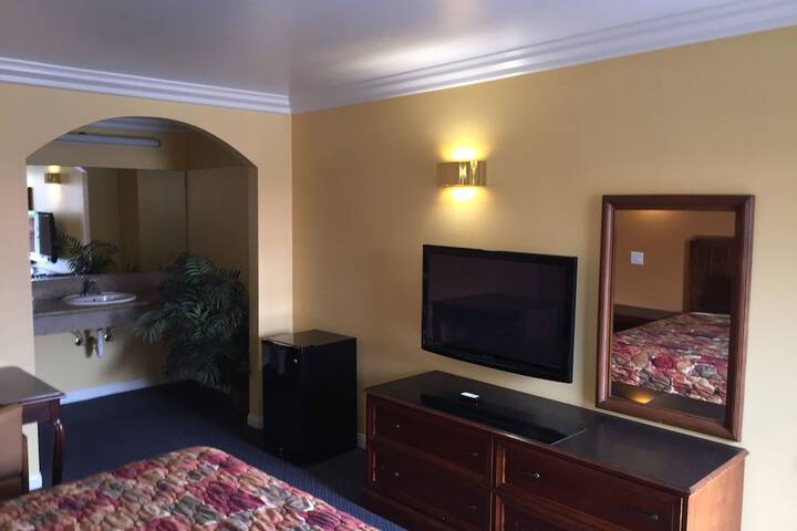 Standard | King Bed (15 of 31)