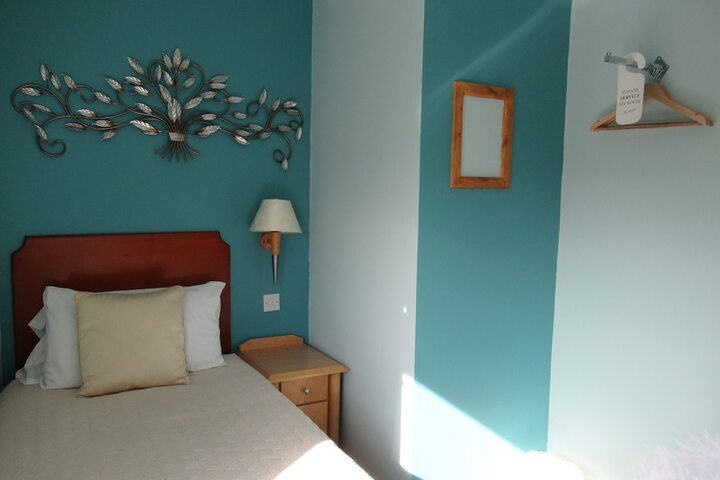 Room 17 of 47