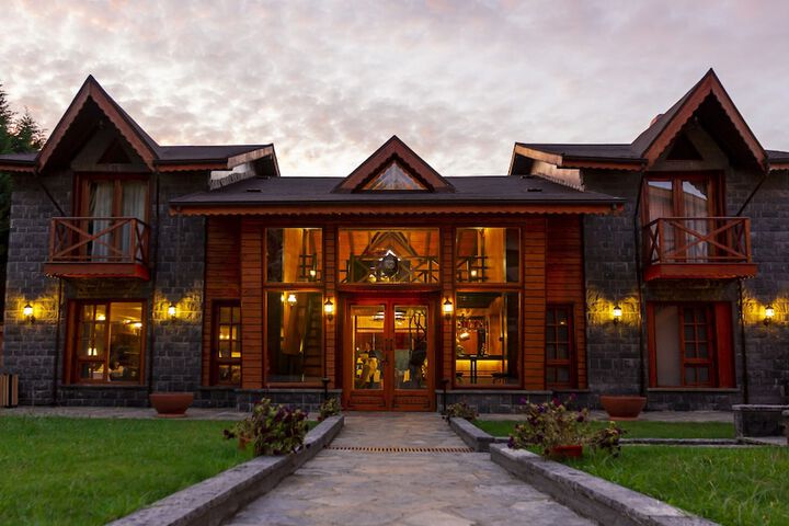 The Swanpark Hotel in Sile