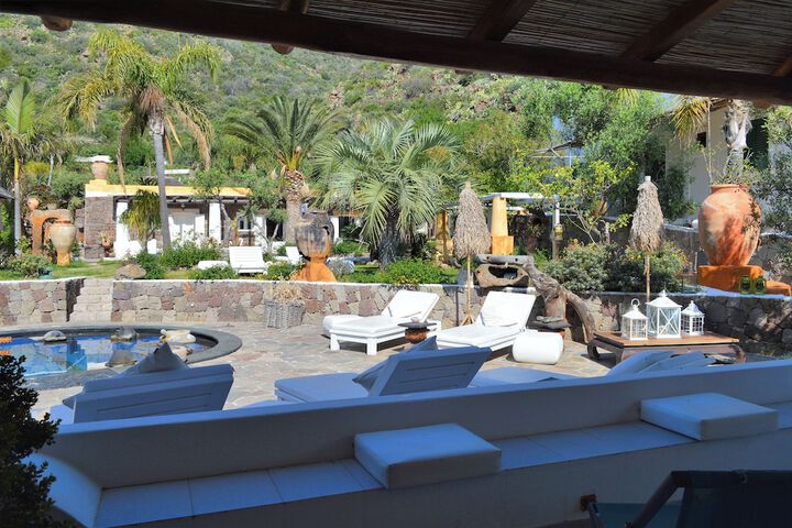 Terrace/Patio 36 of 76