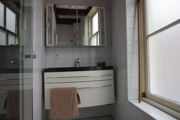 Room 20 of 21