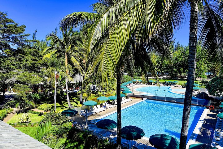 Pools & Facilities