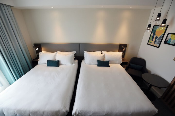 Room 19 of 65