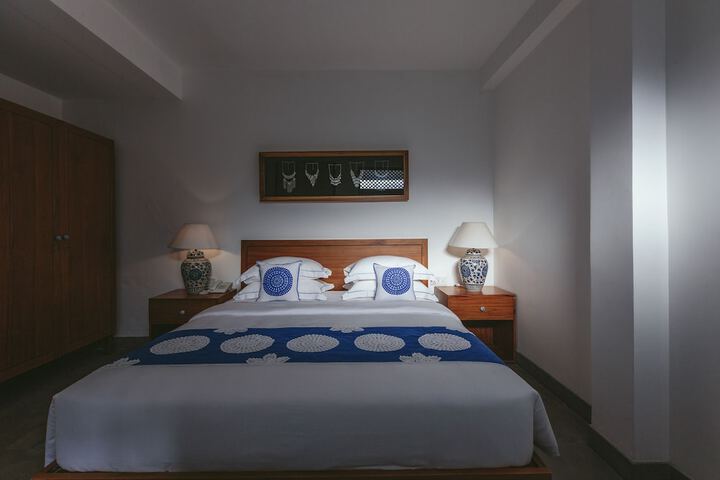Room 11 of 56
