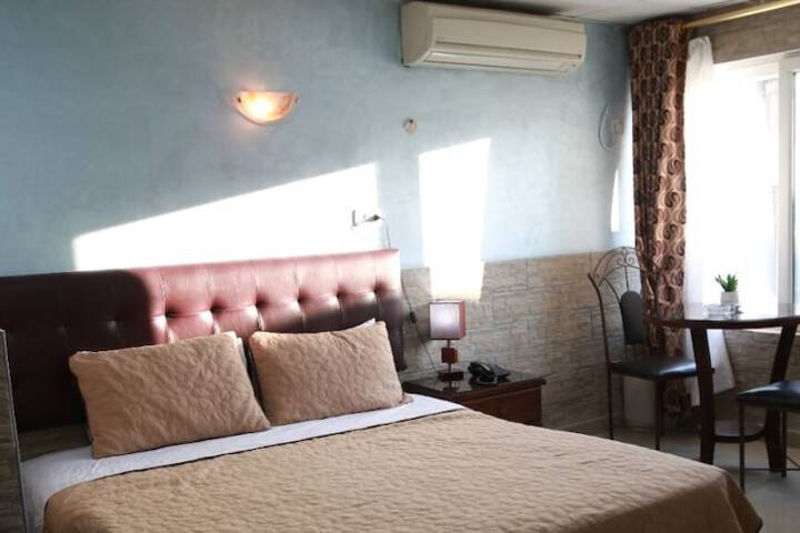 Room 40 of 74