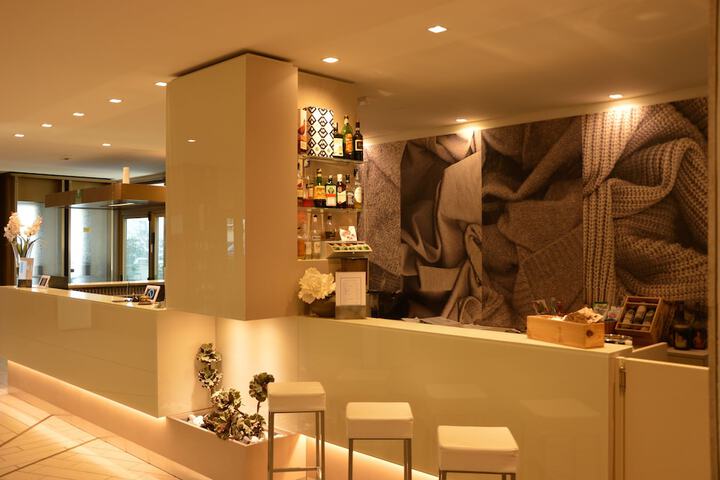 Hotel Interior 8 of 76