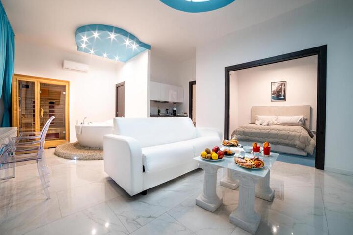 Tiffany & Babylon Luxury Stay