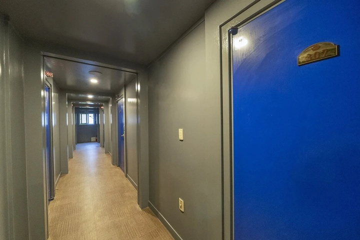 Room 12 of 14