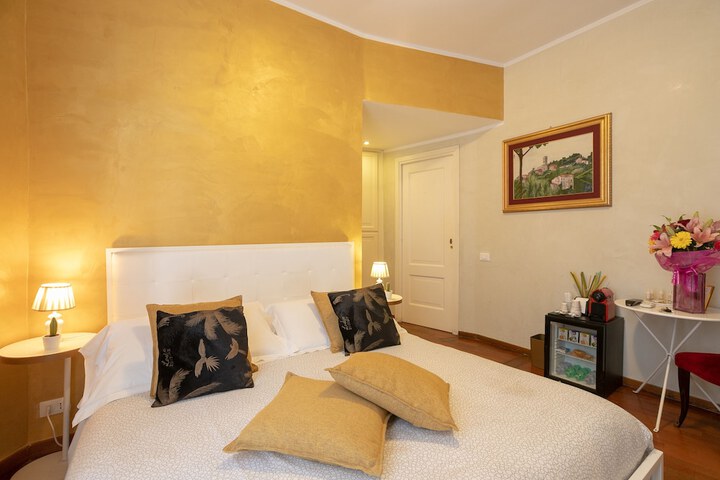 Room 3 of 54