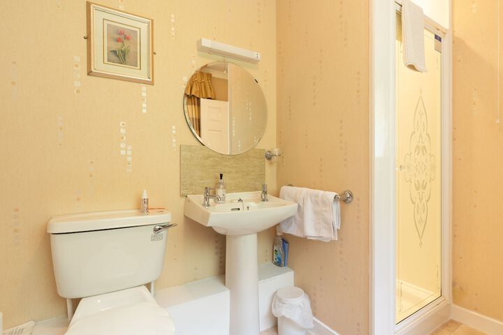 Clean Restrooms