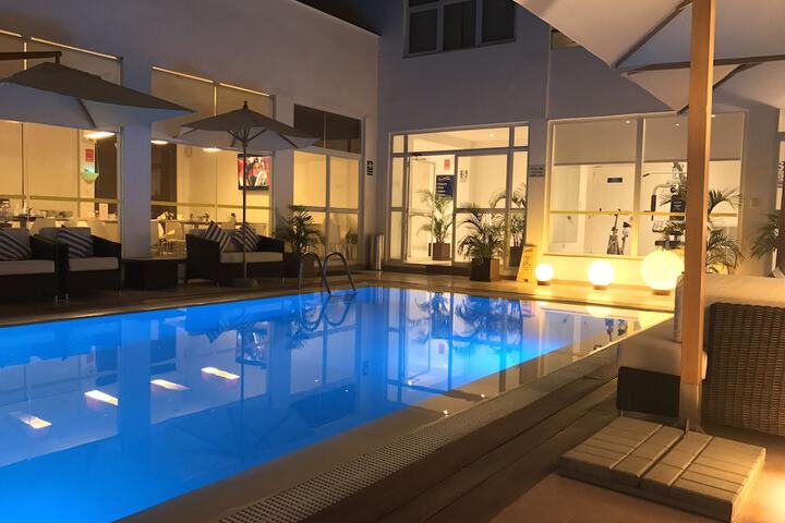 Pool 19 of 38