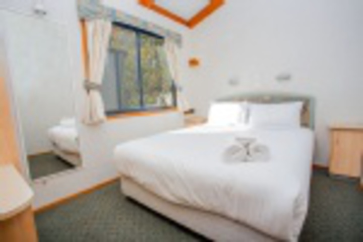 Room 580 of 611