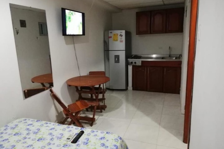 Room 10 of 24
