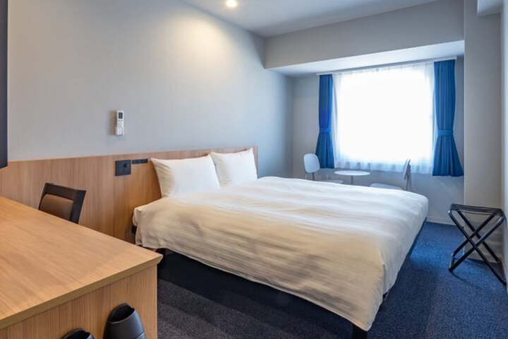 Room 4 of 45