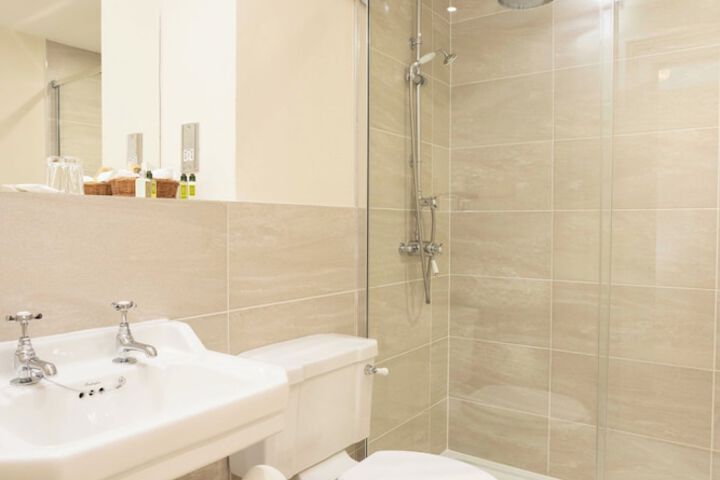 Clean Restrooms