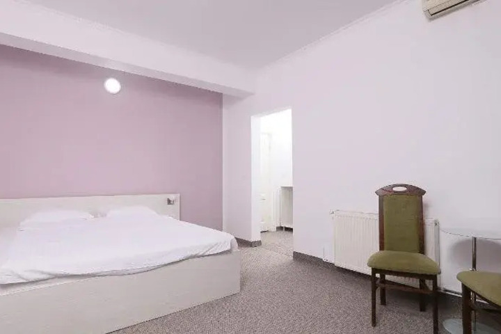 HOTEL COROLA