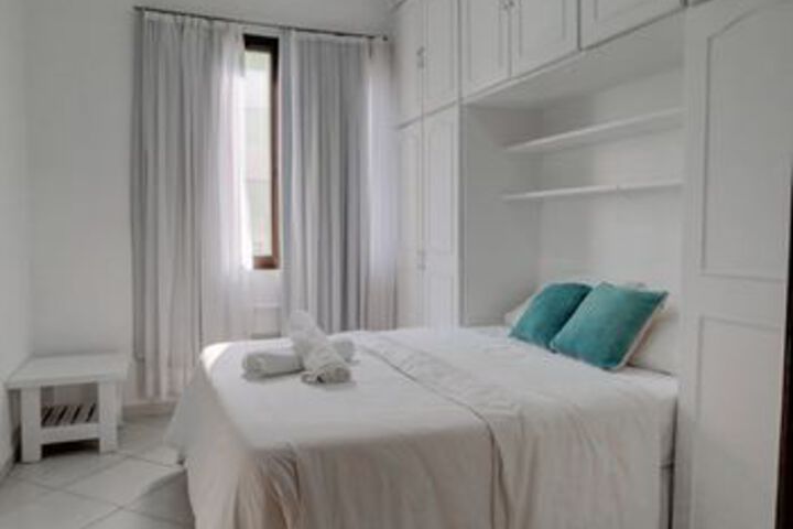 Room 32 of 104