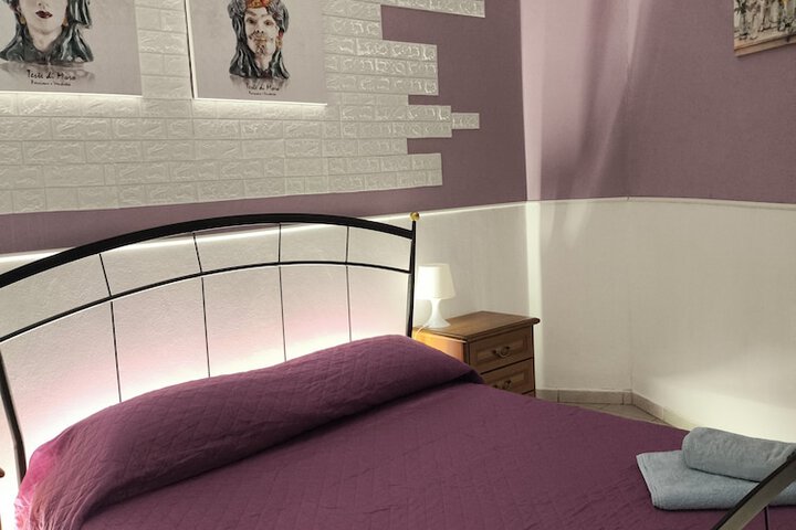 Room 13 of 65