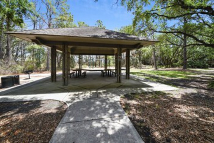 Property Grounds 25 of 47