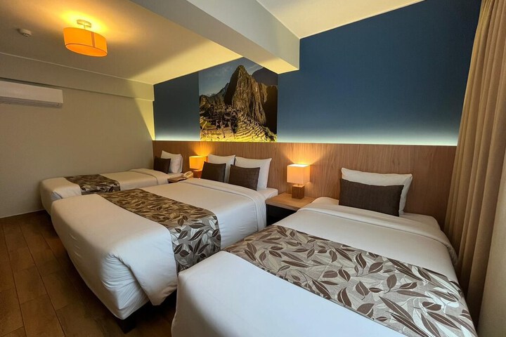 Room 42 of 87