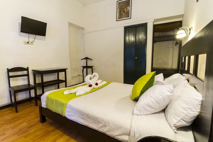 Room 21 of 54