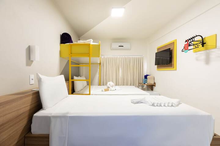 Room 10 of 40