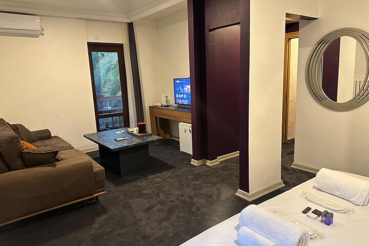 Room 29 of 104