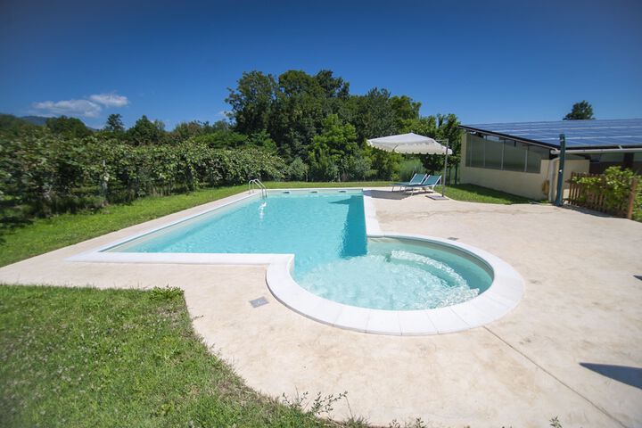 Pool 57 of 77
