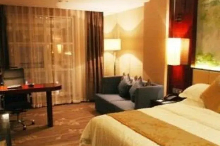 Room 3 of 11