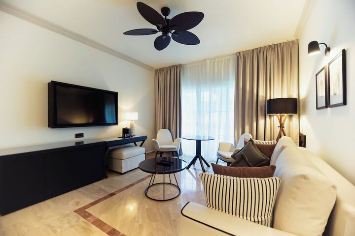 Room 47 of 272