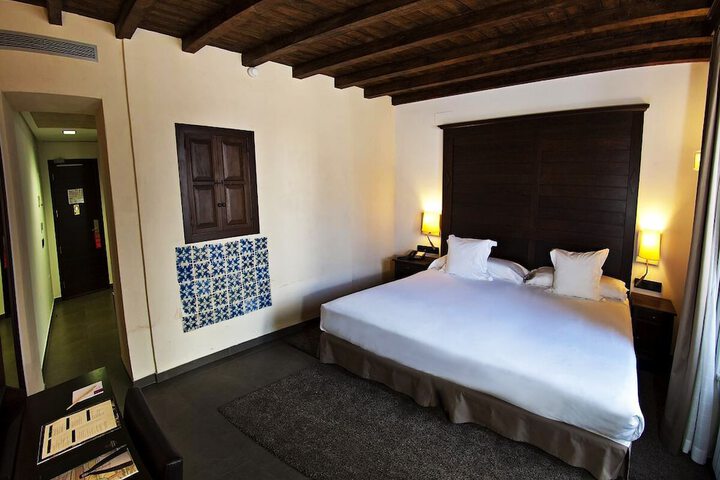 Exterior of Hotel Convento Aracena & Spa